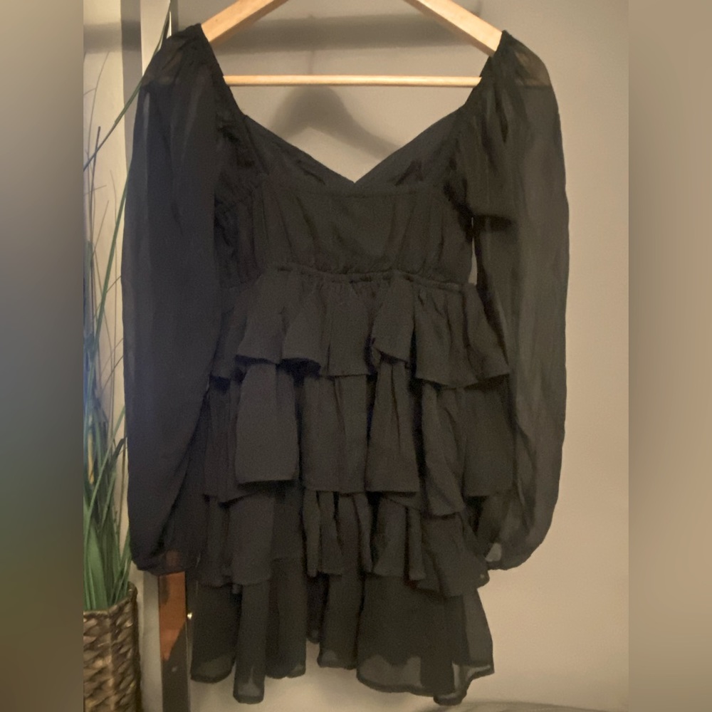 Long-Sleeve Ruffle Tiered Mini Dress SZ XS P